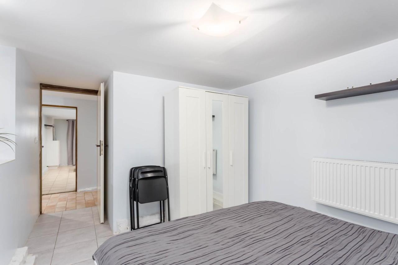 Chill Apartments Gersona วอร์ซอ ภายนอก รูปภาพ