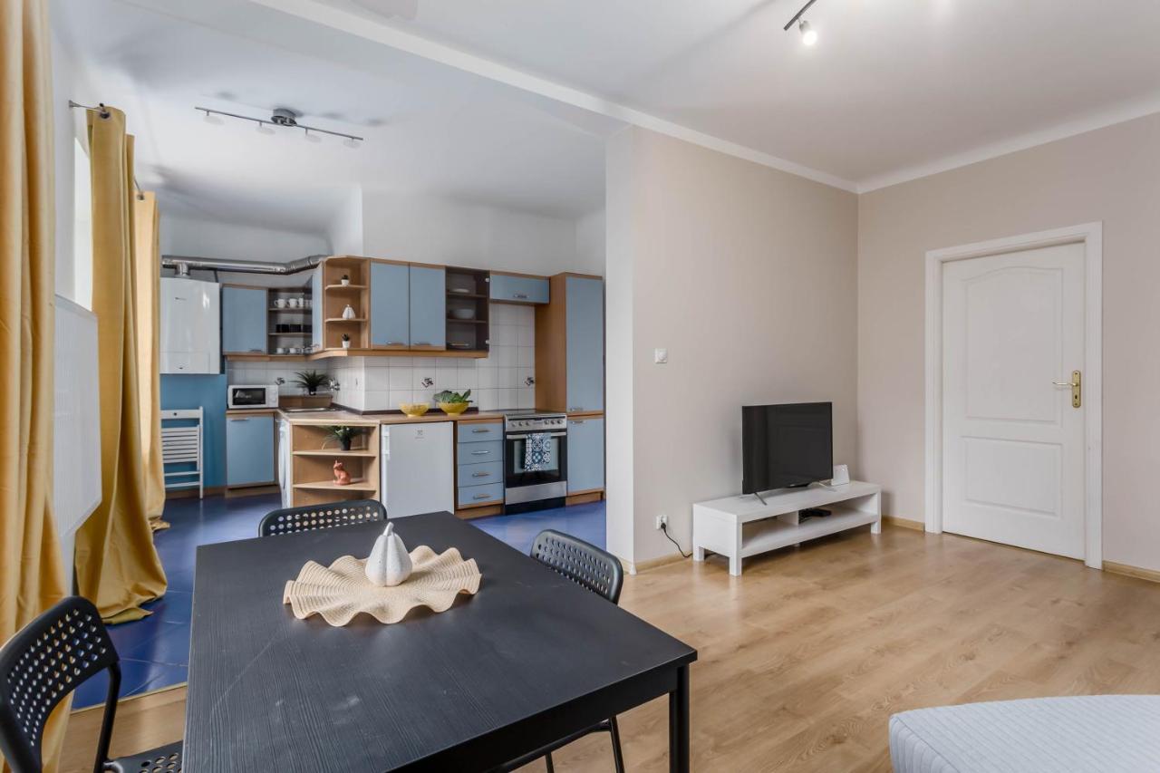Chill Apartments Gersona วอร์ซอ ภายนอก รูปภาพ